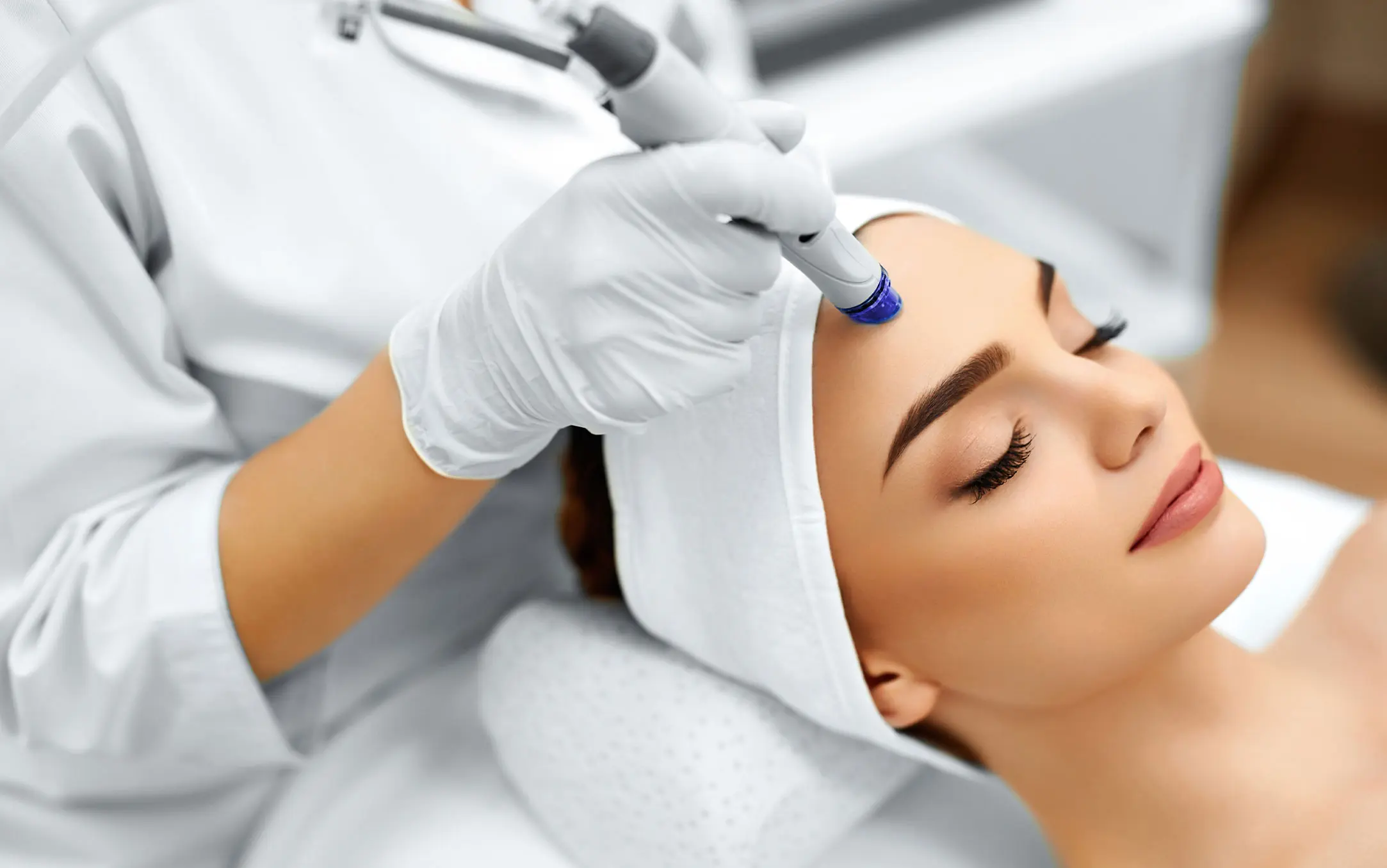 What Is Collagen Lift Therapy and How Can It Help Ageing, Loose Skin Greater London (Ealing)?